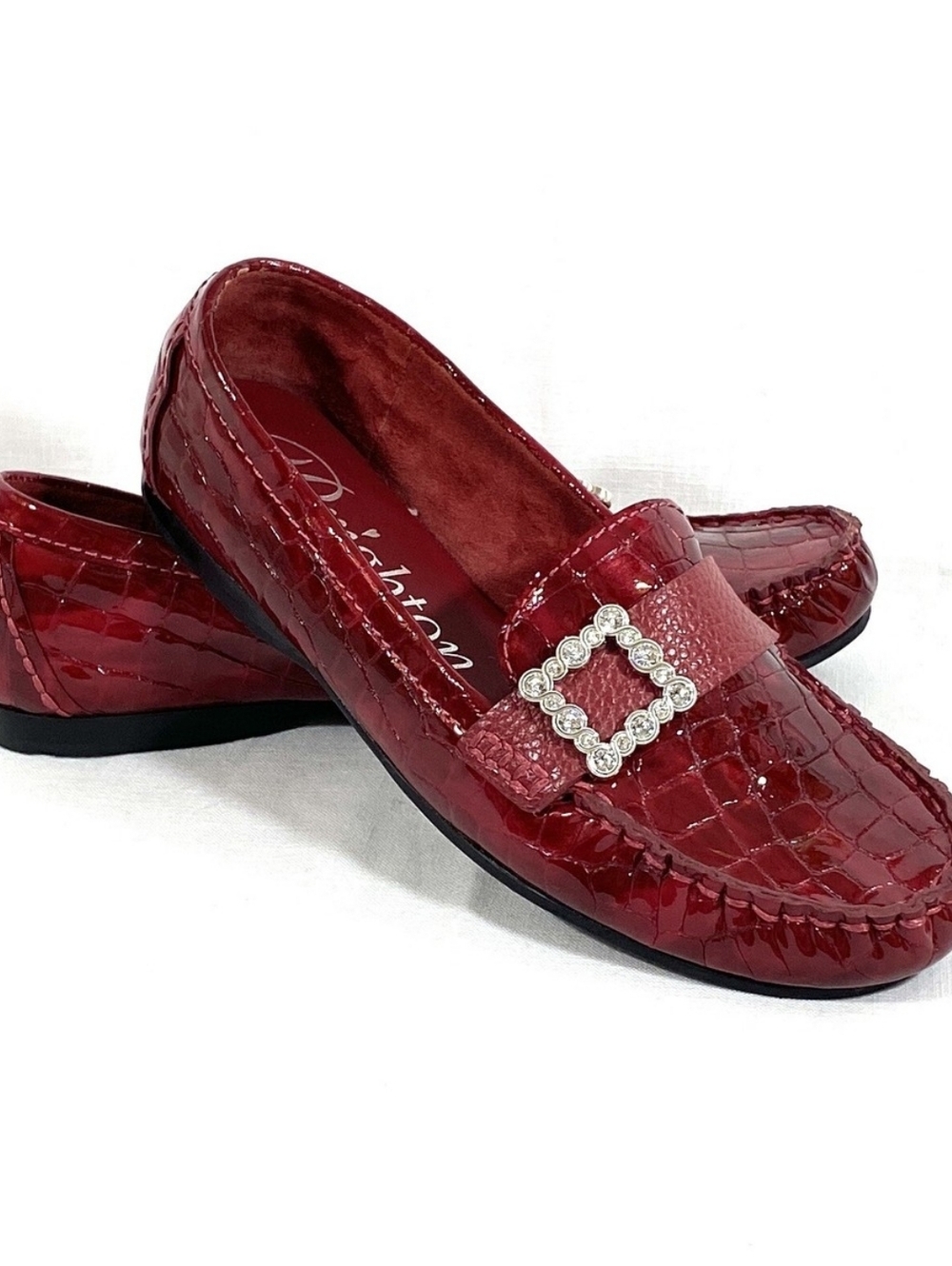 Brighton Mishel loafers in the Sioux Twist Lipstick Patent Croc style, sized 7.5